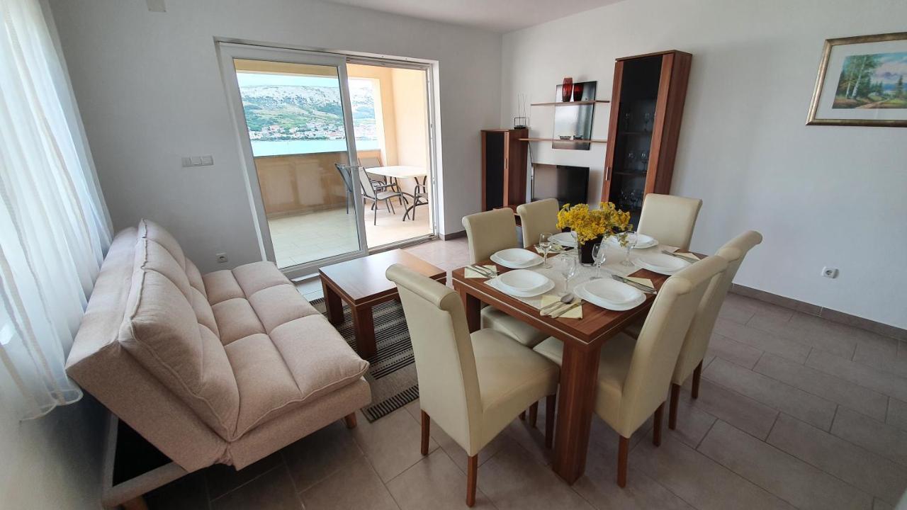 Apartments Augustin Pag Town Bagian luar foto